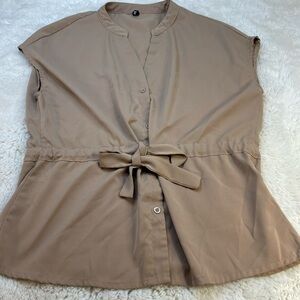CiciBird Tan Front Tie Cinched Waist Button-Up Top Women’s M Spring